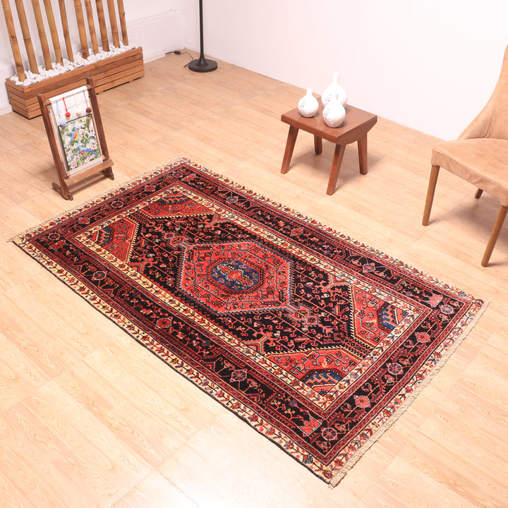 ペルシャ絨毯（イラン産）トゥイセルカーン　200×120cm（FL-70157）