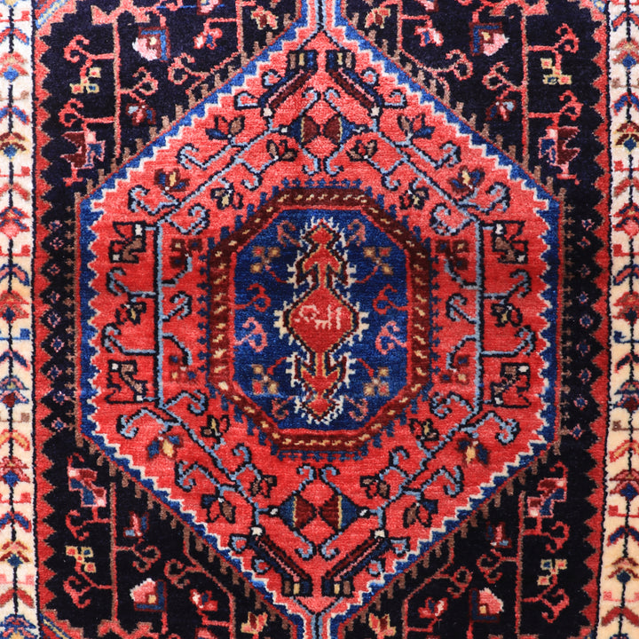 ペルシャ絨毯（イラン産）トゥイセルカーン　200×120cm（FL-70157）