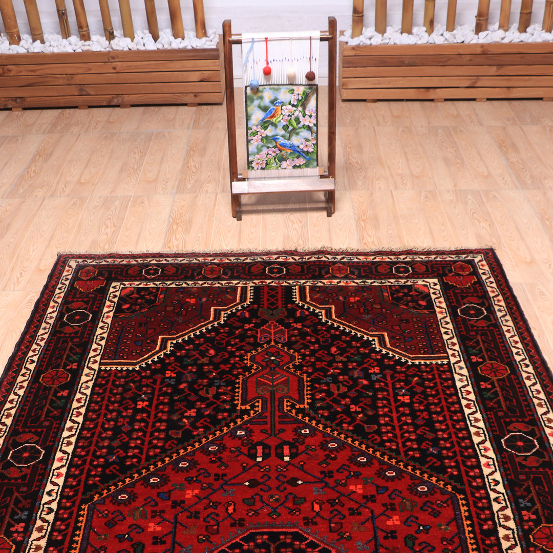 ペルシャ絨毯（イラン産）トゥイセルカーン　232×136cm（FL-70161）