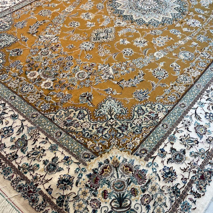 最高級ペルシャ絨毯（ナイン産）ハビビアン工房　227×147cm（FL-70363）