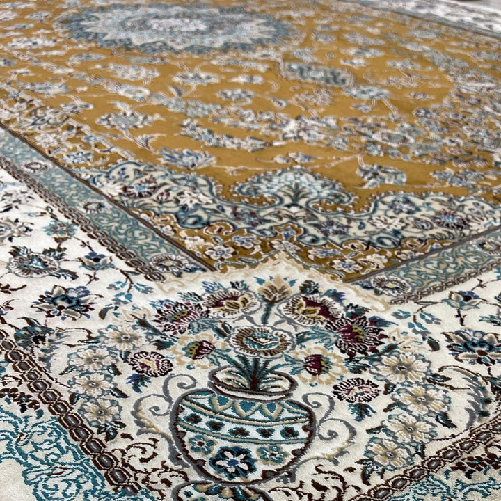 最高級ペルシャ絨毯（ナイン産）ハビビアン工房　227×147cm（FL-70363）