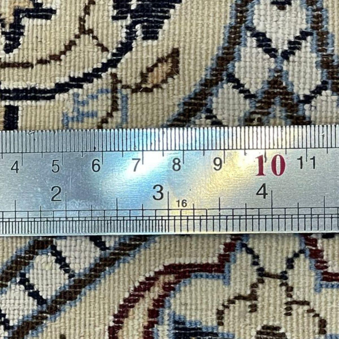 最高級ペルシャ絨毯（ナイン産）ハビビアン工房　310×205cm（FL-70368）