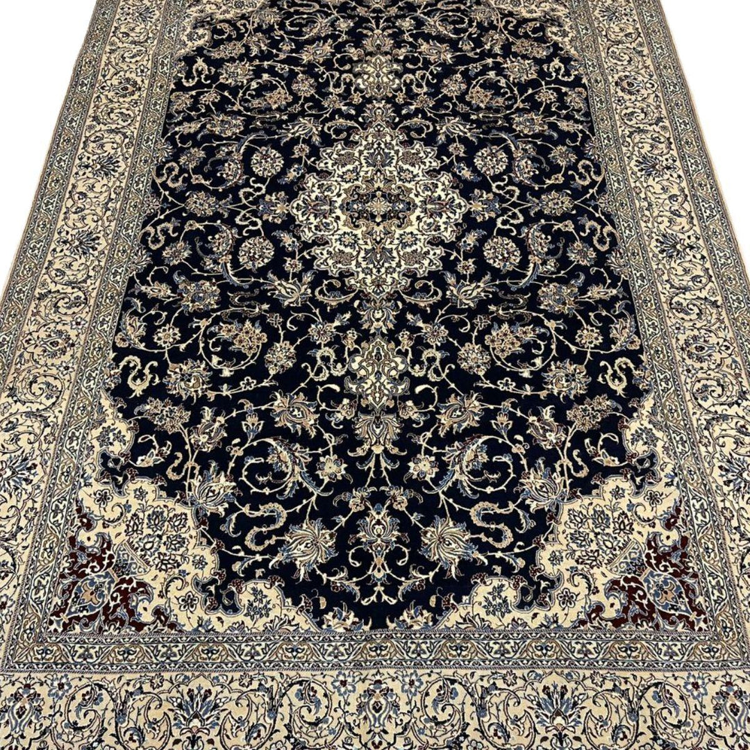 最高級ペルシャ絨毯（ナイン産）ハビビアン工房　277×164cm（FL-70372）
