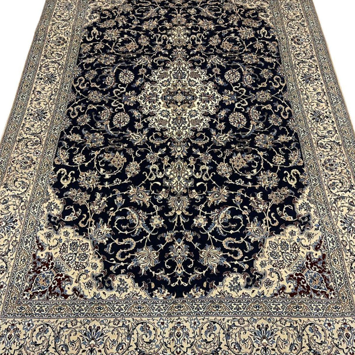 最高級ペルシャ絨毯（ナイン産）ハビビアン工房　277×164cm（FL-70372）