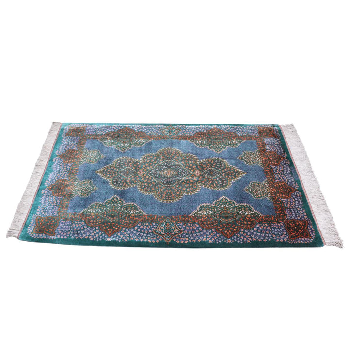 高級ペルシャ絨毯（シルク100％）モスタファザーデ工房　135×82cm（FN-70299）