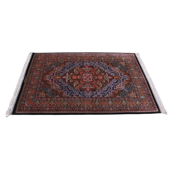 高級ペルシャ絨毯（シルク100％）ヌーリ工房　192×138cm（FN-70340）