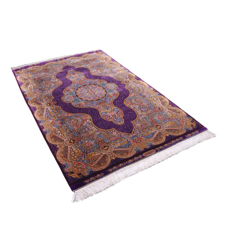 高級ペルシャ絨毯（シルク100％）マラーム工房　212×137cm（FN-70344）