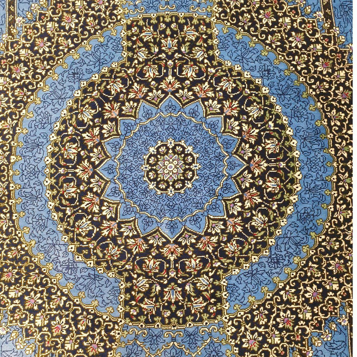 ペルシャ絨毯（シルク100％手織り）イランクム　205×136cm（FN-70378）