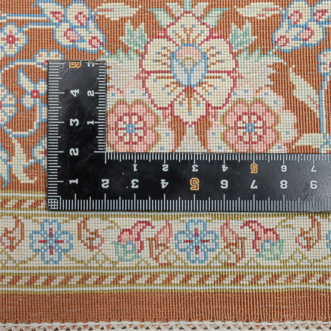 高級ペルシャ絨毯 クム産 シルク100％ AEIDI工房｜トランジ・花唐草柄 アイボリー×ブルーグレー｜125×78cm（FS-13298）