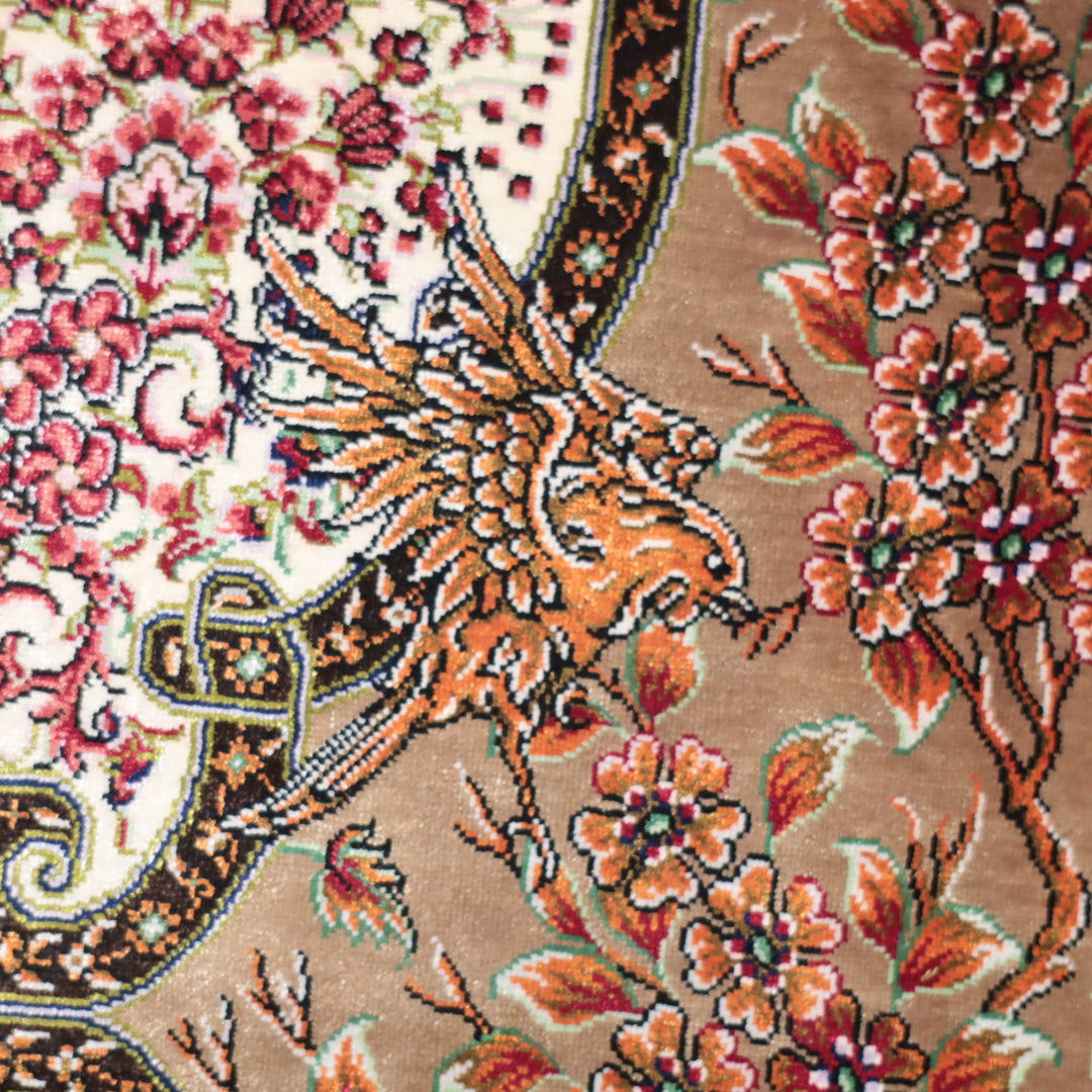 高級ペルシャ絨毯 クム産 シルク100％ MOHAMMADI工房｜生命の樹・花鳥柄 アイボリー×ピンク｜94×60cm（FS-13364）