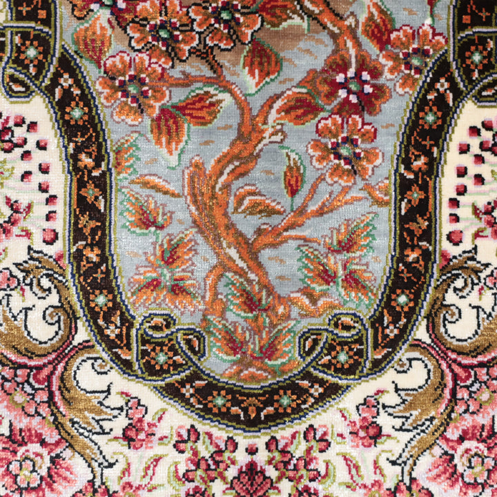 高級ペルシャ絨毯 クム産 シルク100％ MOHAMMADI工房｜生命の樹・花鳥柄 アイボリー×ピンク｜94×60cm（FS-13364）