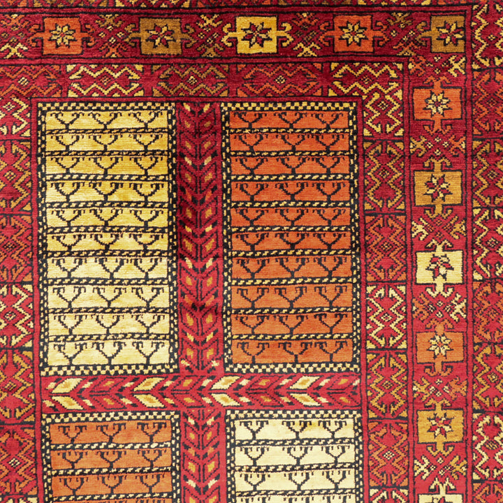 ペルシャ絨毯 トルクメン産 シルク100％ 両面手織り｜ギュル・四区画柄 レッド×ゴールド｜86×61cm（FS-13384）