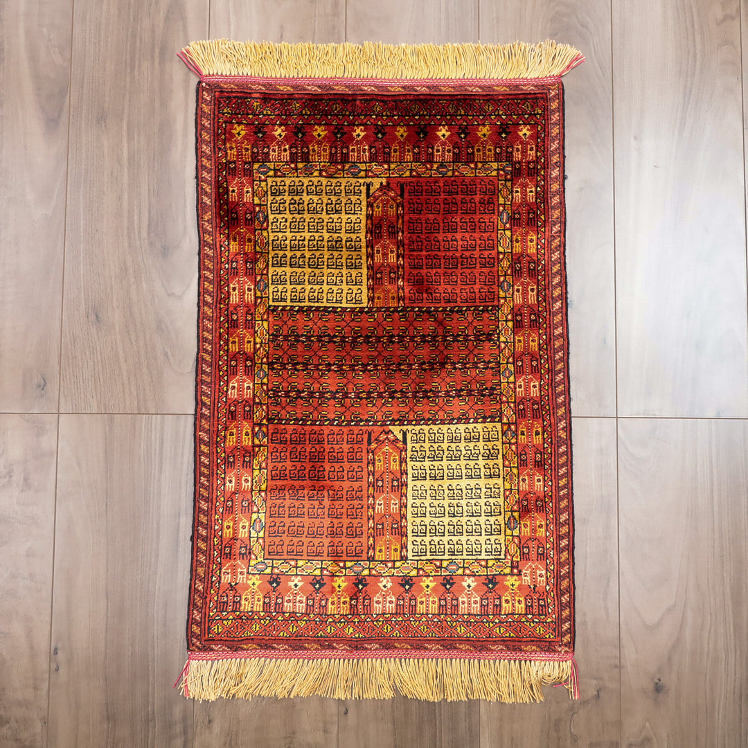 ペルシャ絨毯 トルクメン産 シルク100％ 両面手織り｜区画・ギュル柄 レッド×ブルーグリーン｜62×41cm（FS-13385）