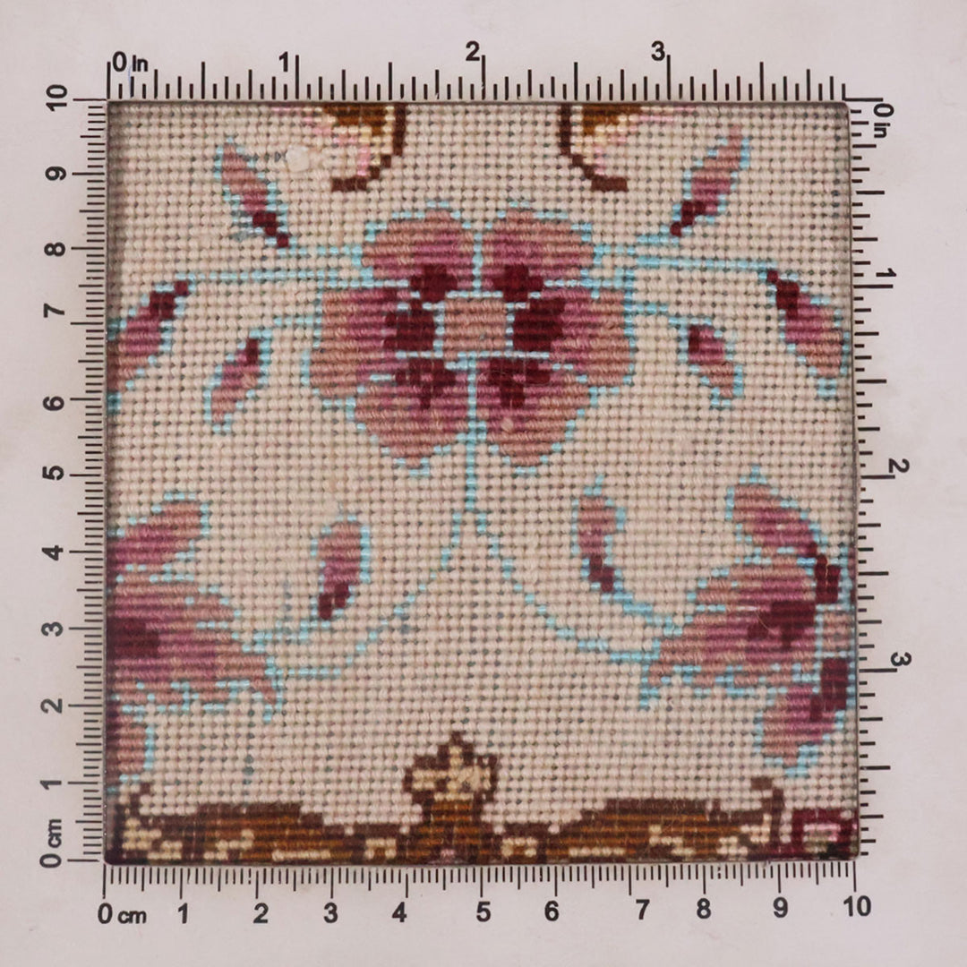 ペルシャ絨毯（イラン産）タブリーズ　82×57cm（FS-70008）