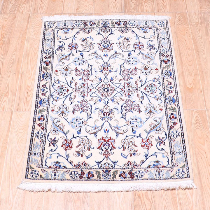 ペルシャ絨毯（イラン産）ナイン　86×59cm（FS-70012）