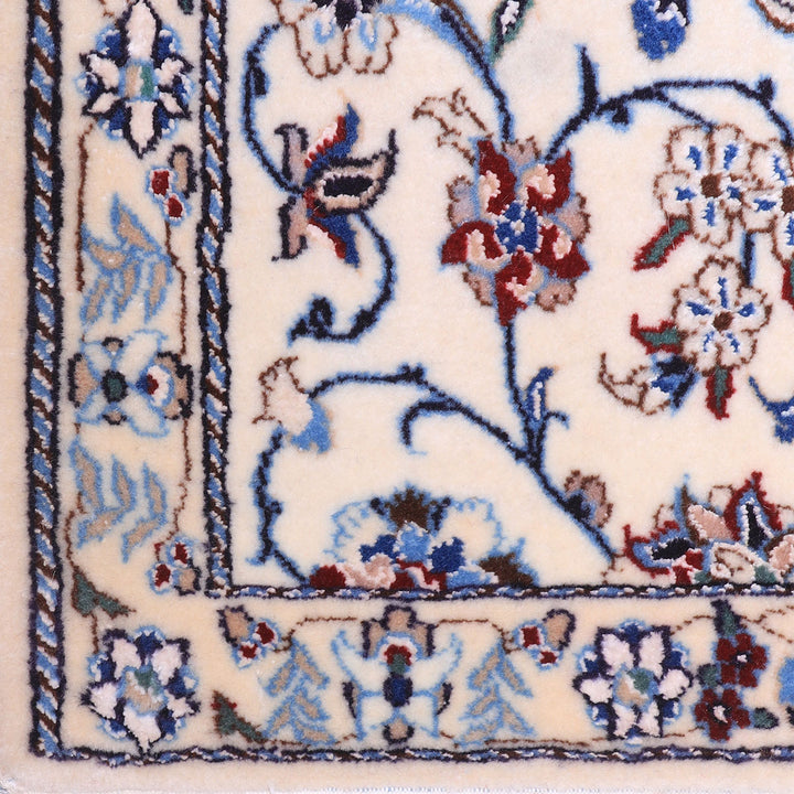 ペルシャ絨毯（イラン産）ナイン　86×59cm（FS-70012）