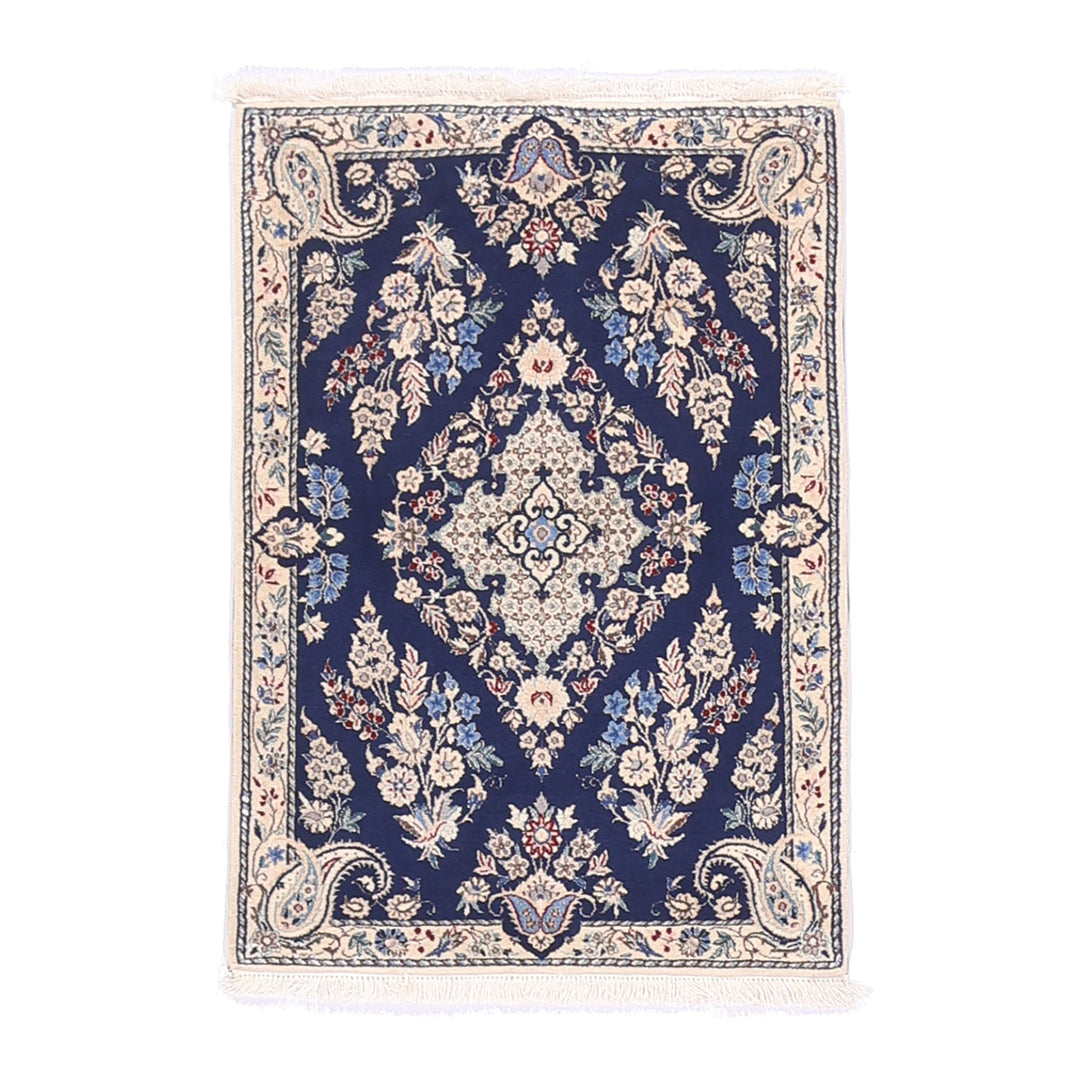ペルシャ絨毯（イラン産）ナイン　86×61cm（FS-70014）