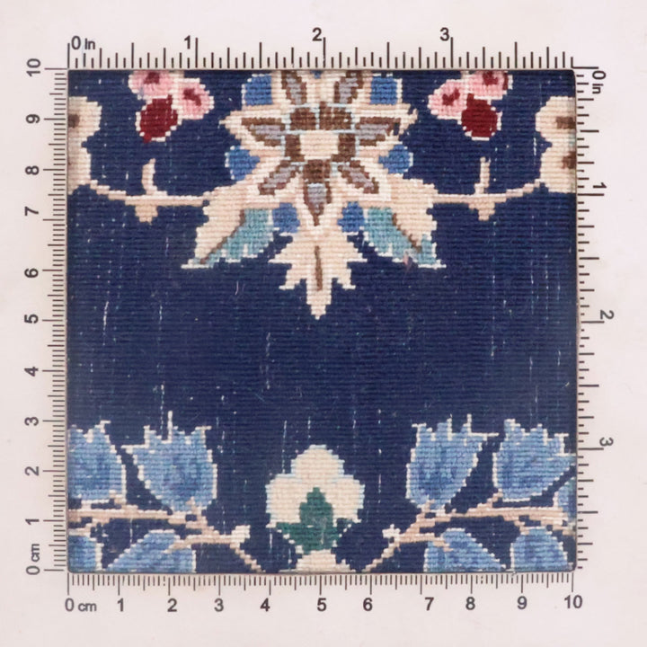 ペルシャ絨毯（イラン産）ナイン　86×61cm（FS-70014）