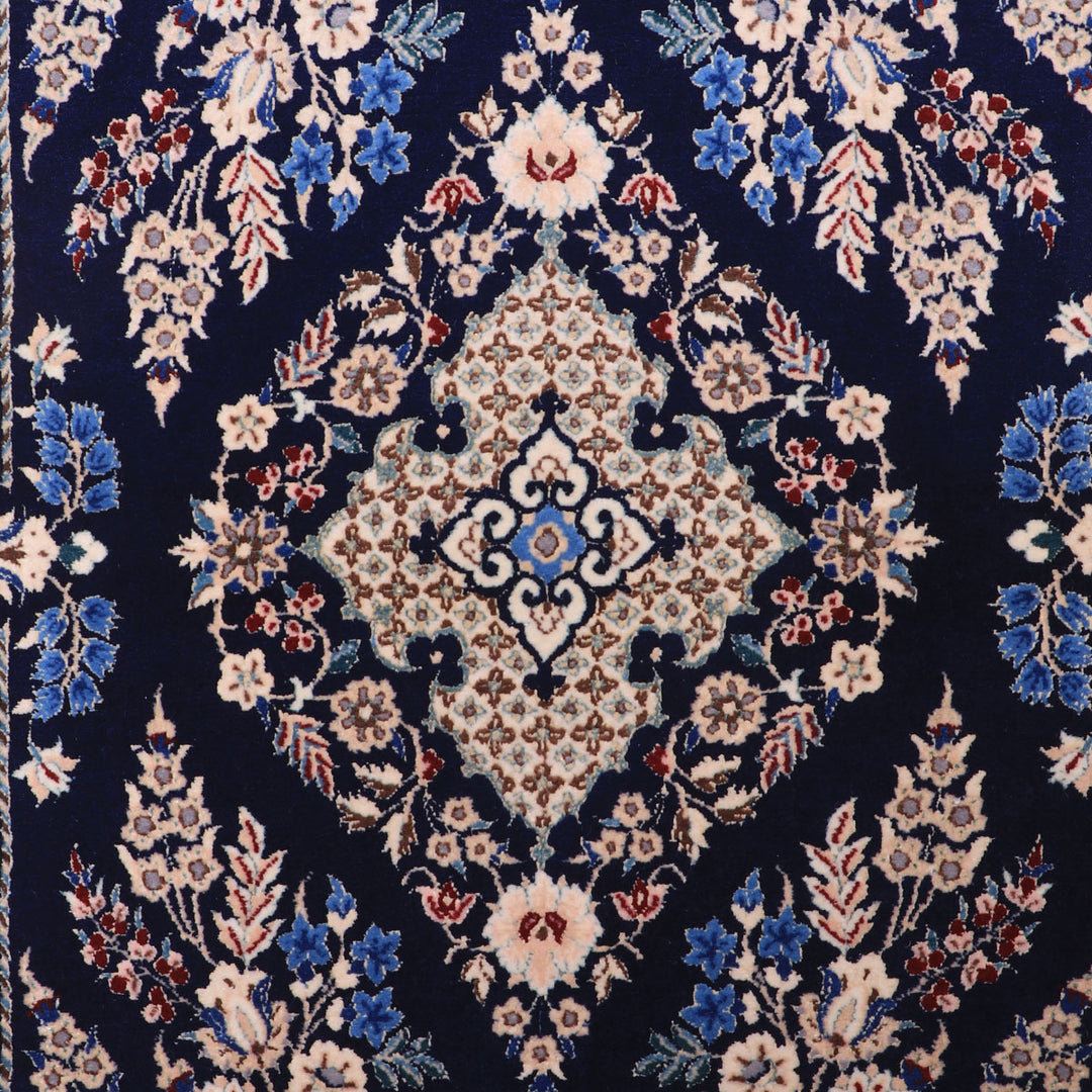 ペルシャ絨毯（イラン産）ナイン　86×61cm（FS-70014）