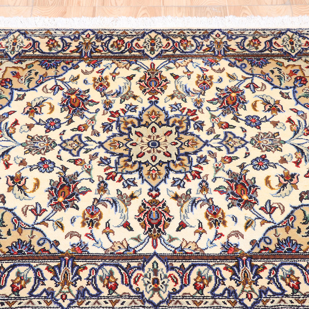 ペルシャ絨毯（イラン産）カーシャーン　93×77cm（FS-70017）