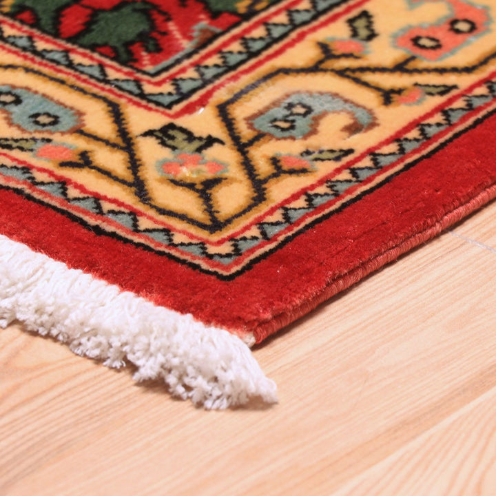 ペルシャ絨毯（イラン産）クム　97×63cm（FS-70025）