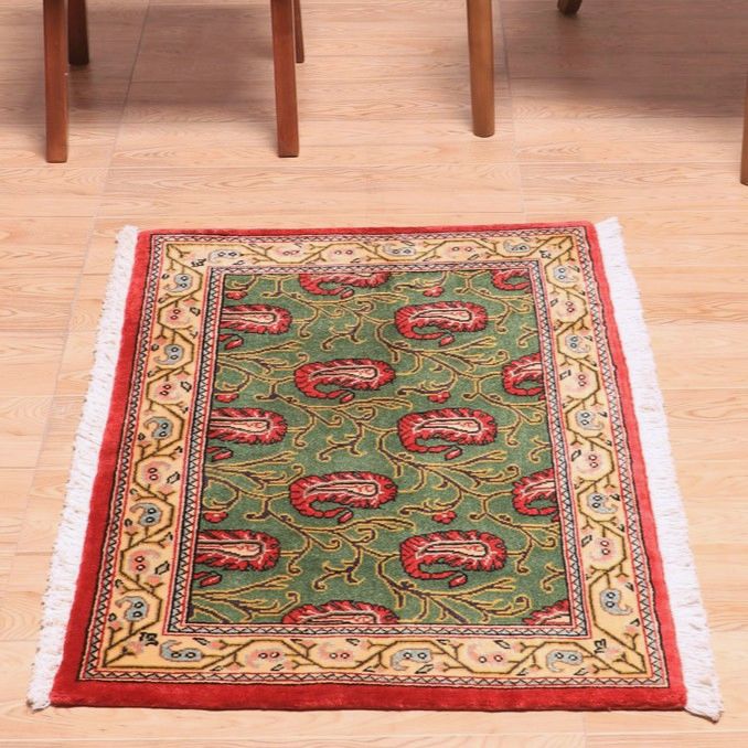 ペルシャ絨毯（イラン産）クム　97×63cm（FS-70025）