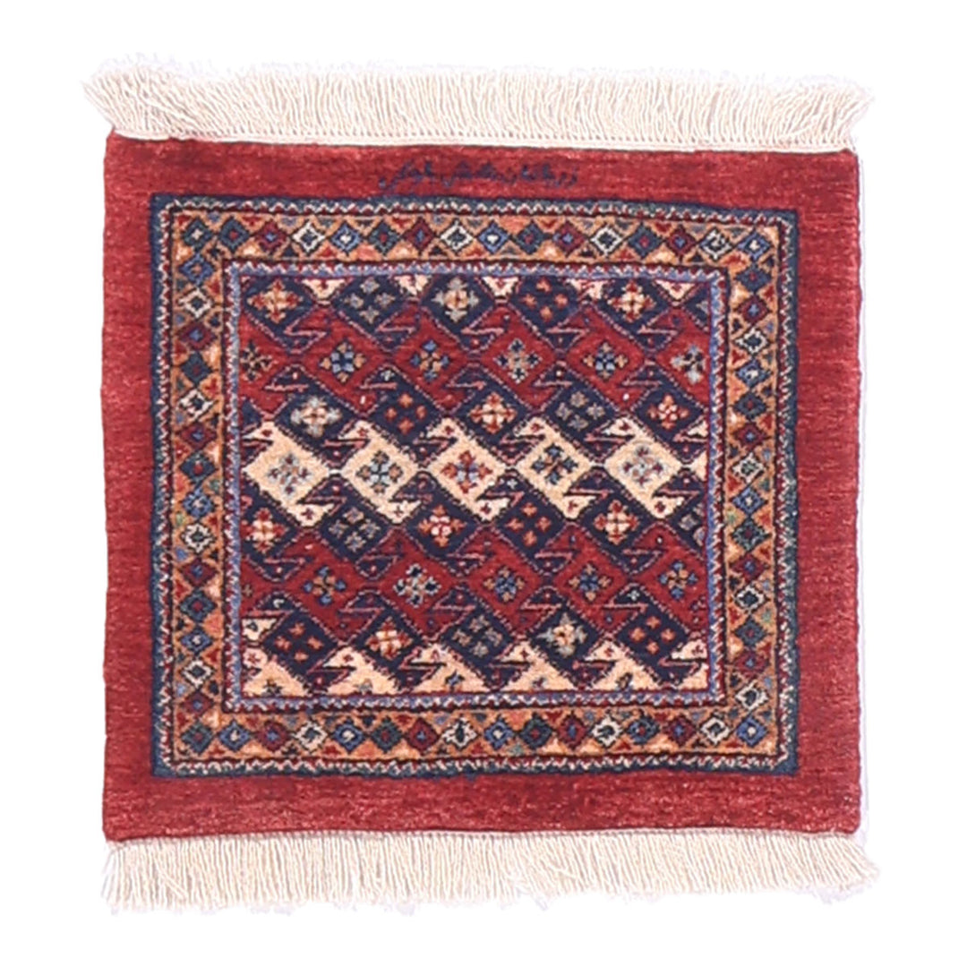 ペルシャ絨毯（イラン産）ビジャー　46×41cm（FS-70030）