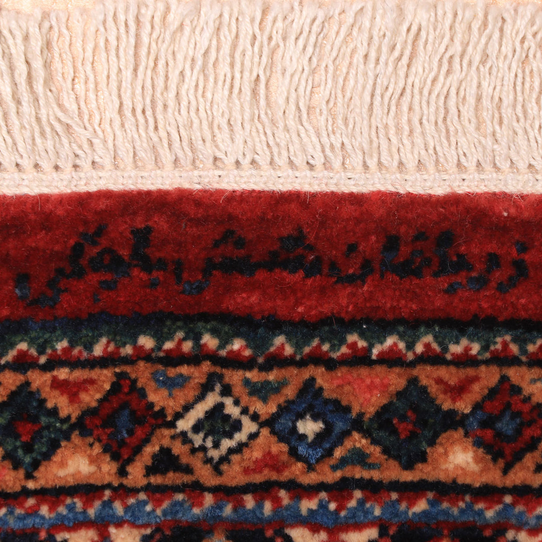 ペルシャ絨毯（イラン産）ビジャー　46×41cm（FS-70030）