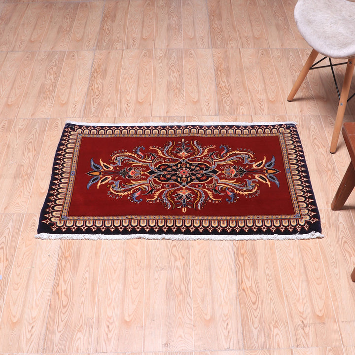 ペルシャ絨毯（イラン産）カーシャーン　101×64cm（FS-70031）