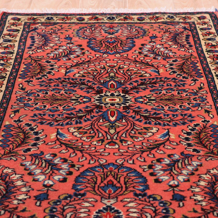 ペルシャ絨毯（イラン産）サルーク　127×67cm（FS-70036）
