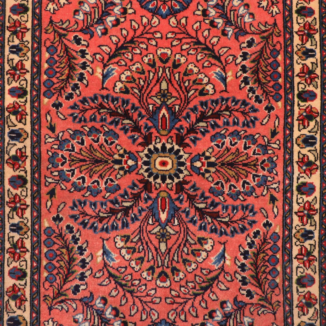 ペルシャ絨毯（イラン産）サルーク　127×67cm（FS-70036）