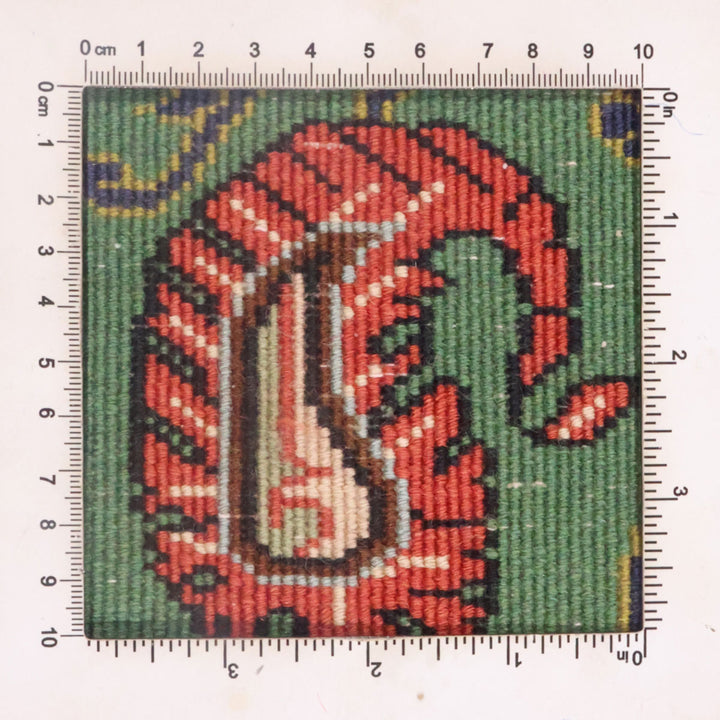 ペルシャ絨毯（イラン産）クム　93×61cm（FS-70040）