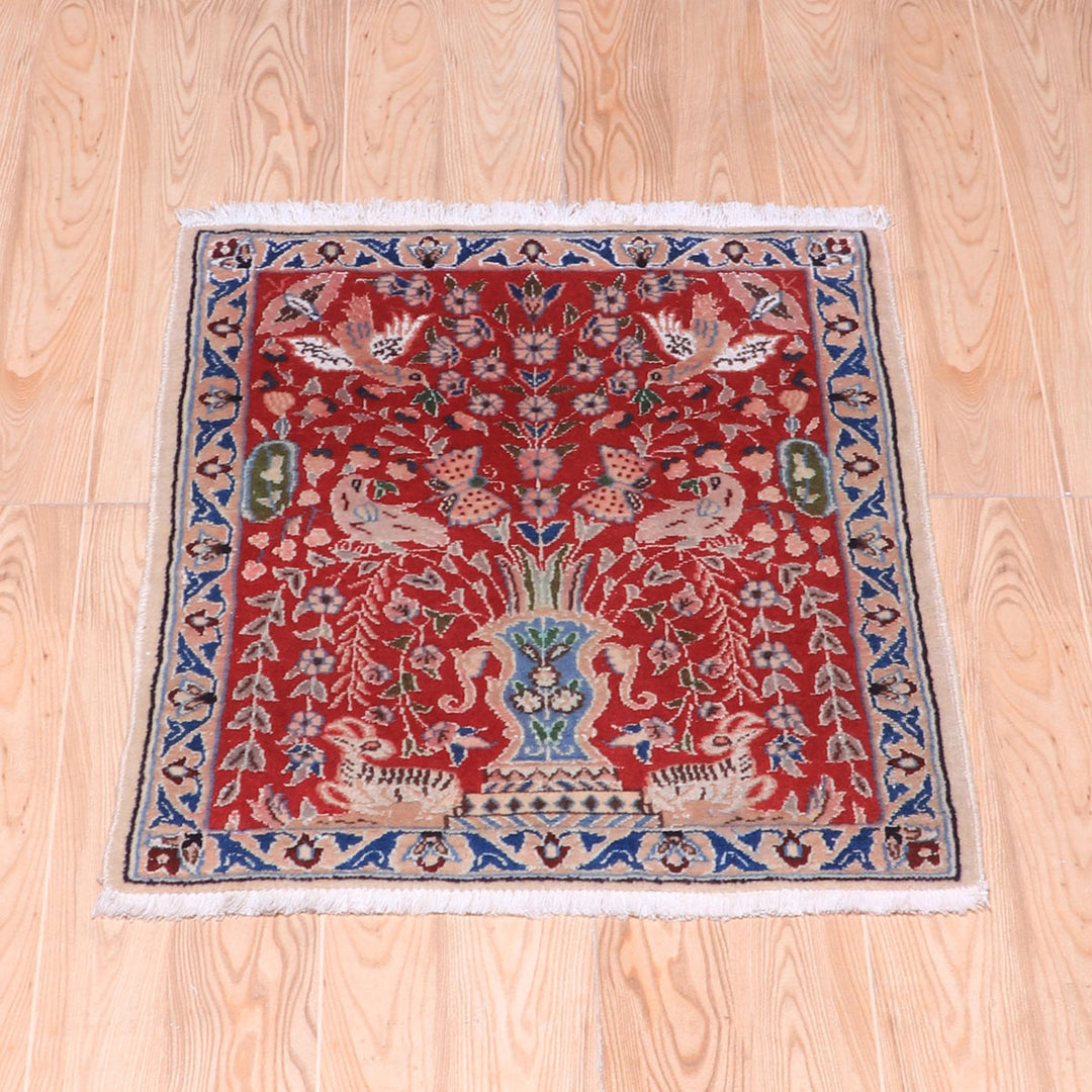 ペルシャ絨毯（イラン産）ナイン　56×47cm（FS-70042）