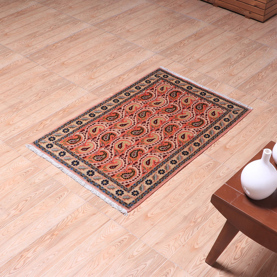 ペルシャ絨毯（イラン産）イスファハンアンティーク　100×66cm（FS-70044）