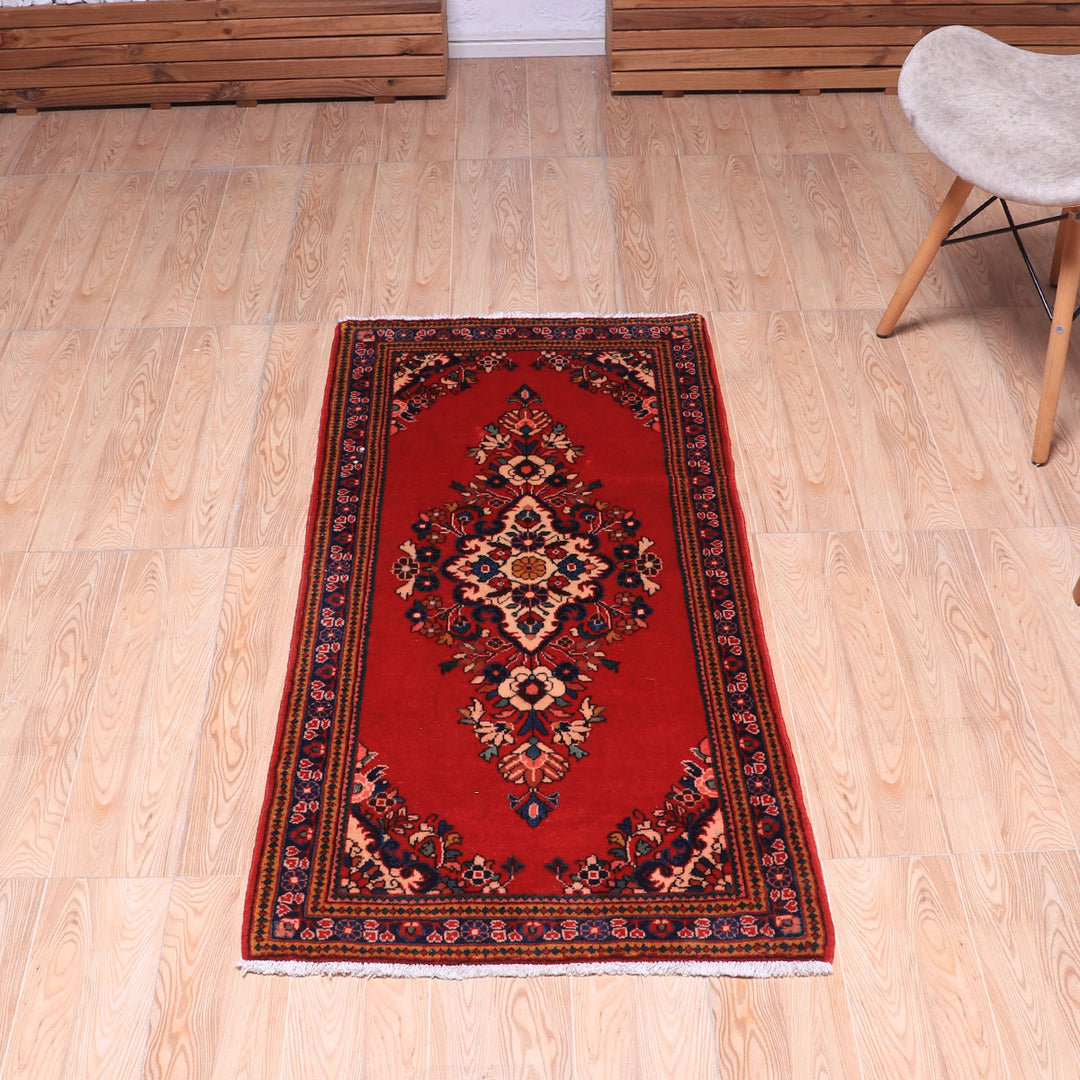 ペルシャ絨毯（イラン産）サルーク　130×62cm（FS-70046）