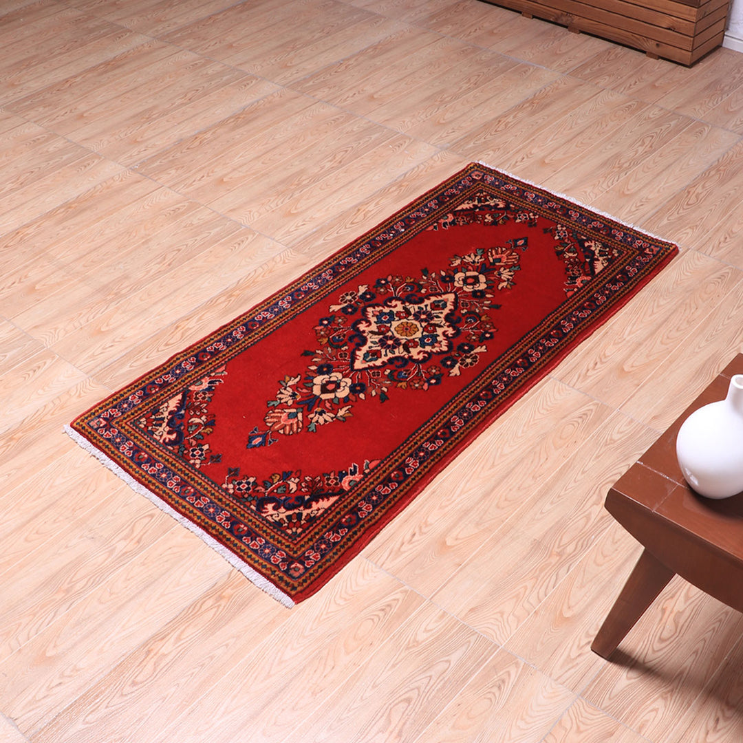 ペルシャ絨毯（イラン産）サルーク　130×62cm（FS-70046）