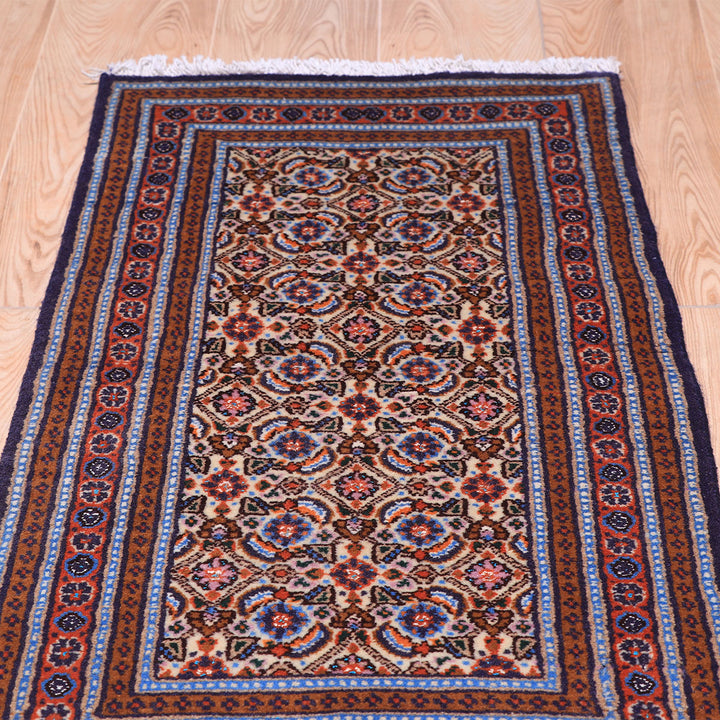 ペルシャ絨毯（イラン産）ムード・ビールジャンド　95×46cm（FS-70047）