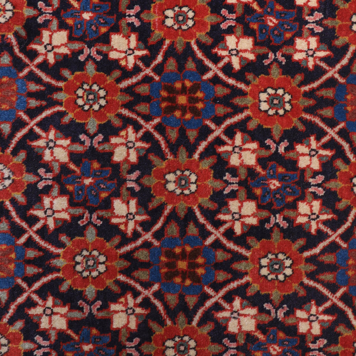 ペルシャ絨毯（イラン産）ヴァラミーン　84×46cm（FS-70050）