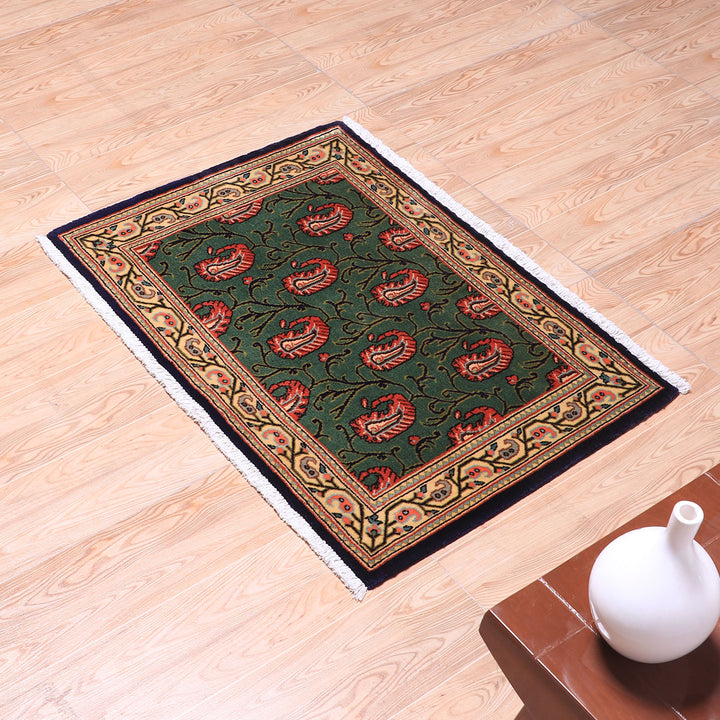 ペルシャ絨毯（イラン産）クム　87×61cm（FS-70056）