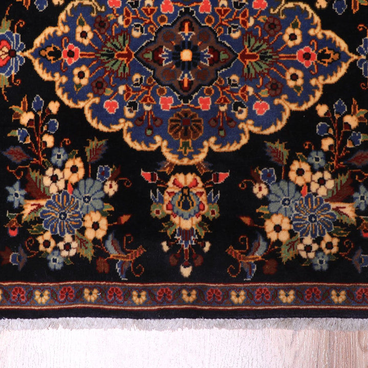 ペルシャ絨毯（イラン産）クム　102×67cm（FS-70060）