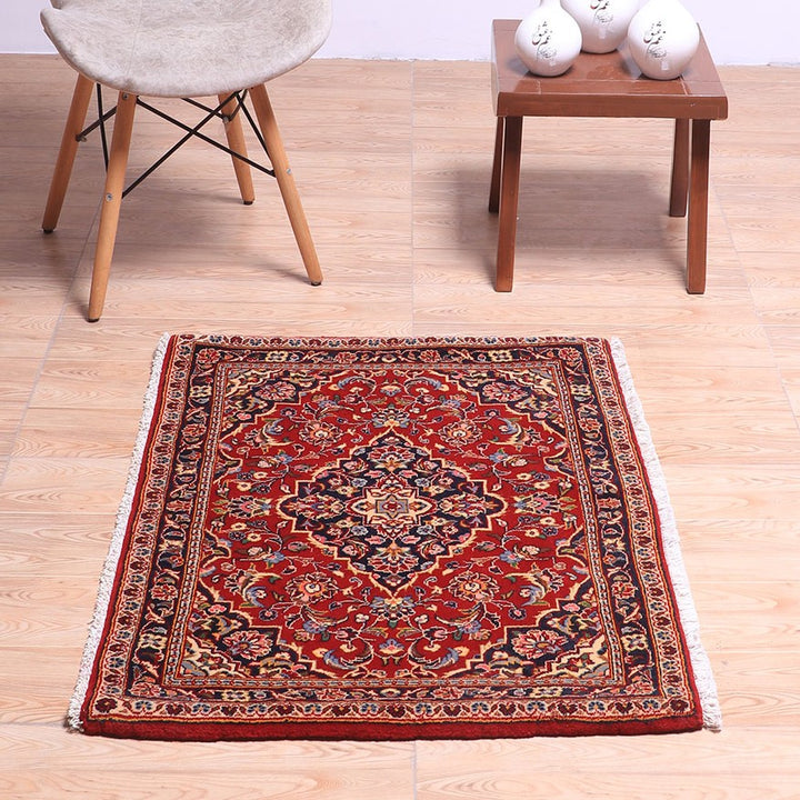 ペルシャ絨毯（イラン産）ゴルトク　100×75cm（FS-70067）