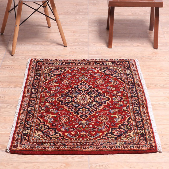 ペルシャ絨毯（イラン産）ゴルトク　100×73cm（FS-70068）