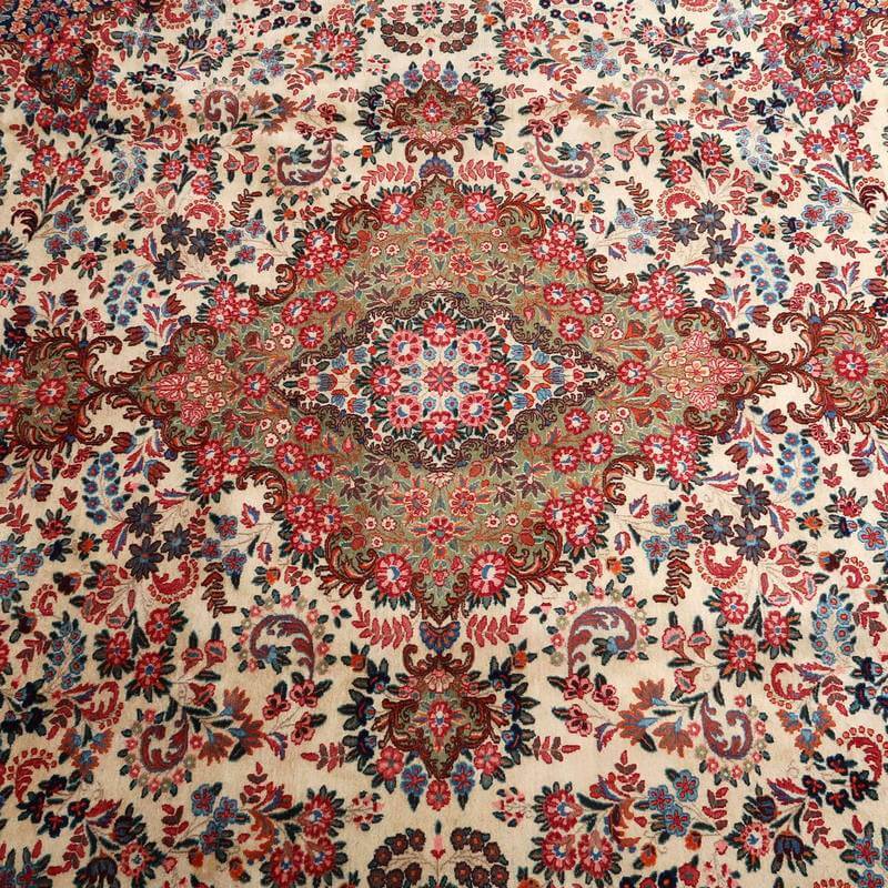 アンティク・ペルシャ絨毯ムード産1900年代／384×299cm（FX-22088）