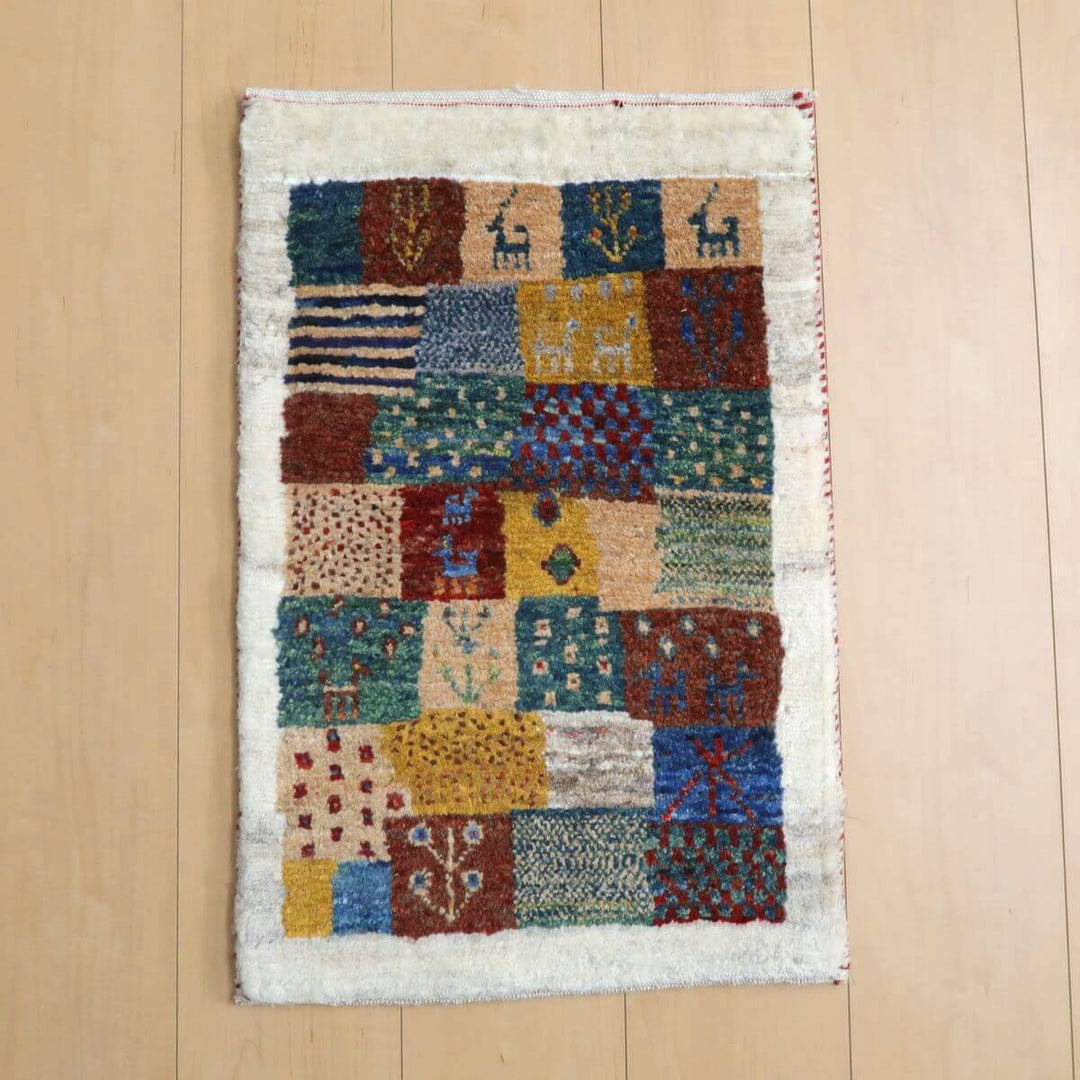 【セミオーダー受付中】  サイズ変更OK　カラー変更OK イラン　シラーズ産　ギャッベ 　（hc-11013）