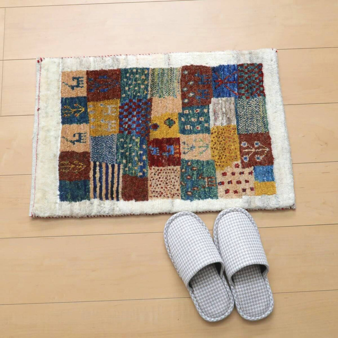 【セミオーダー受付中】  サイズ変更OK　カラー変更OK イラン　シラーズ産　ギャッベ 　（hc-11013）