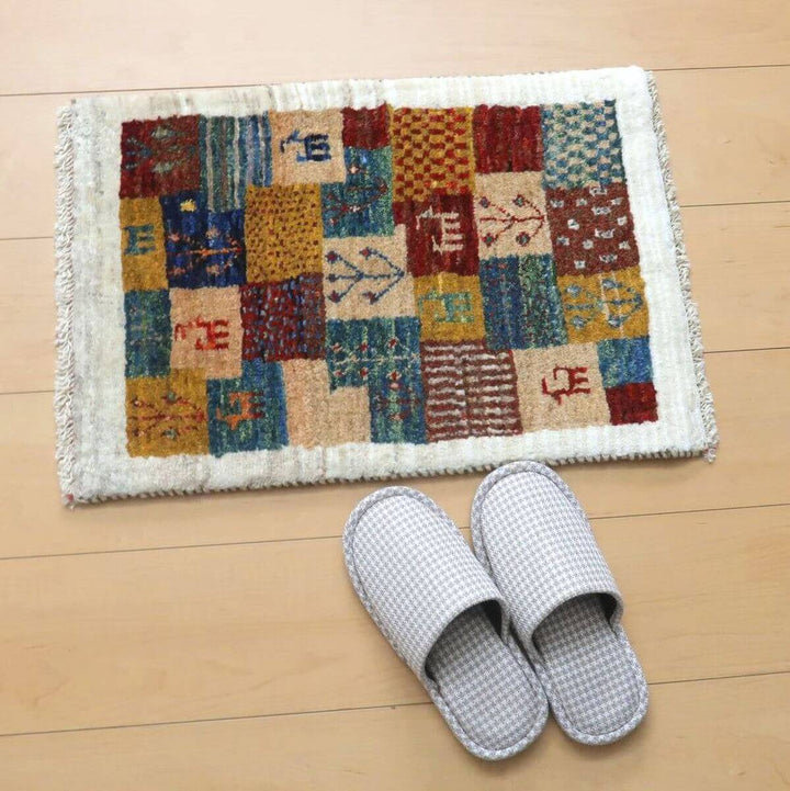 【セミオーダー受付中】  サイズ変更OK　カラー変更OK イラン　シラーズ産　ギャッベ 　（hc-11022）