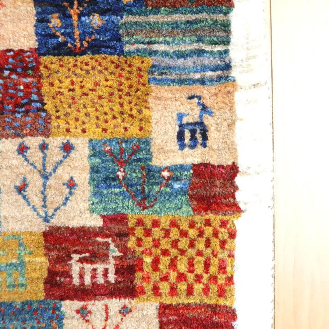 【セミオーダー受付中】  サイズ変更OK　カラー変更OK イラン　シラーズ産　ギャッベ 　（hc-11022）