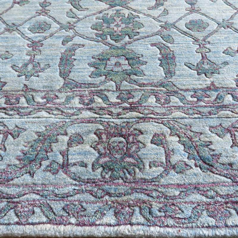 プレミアムギャッベ,ルリバフ,242×171cm,高級手織りウール,ペール