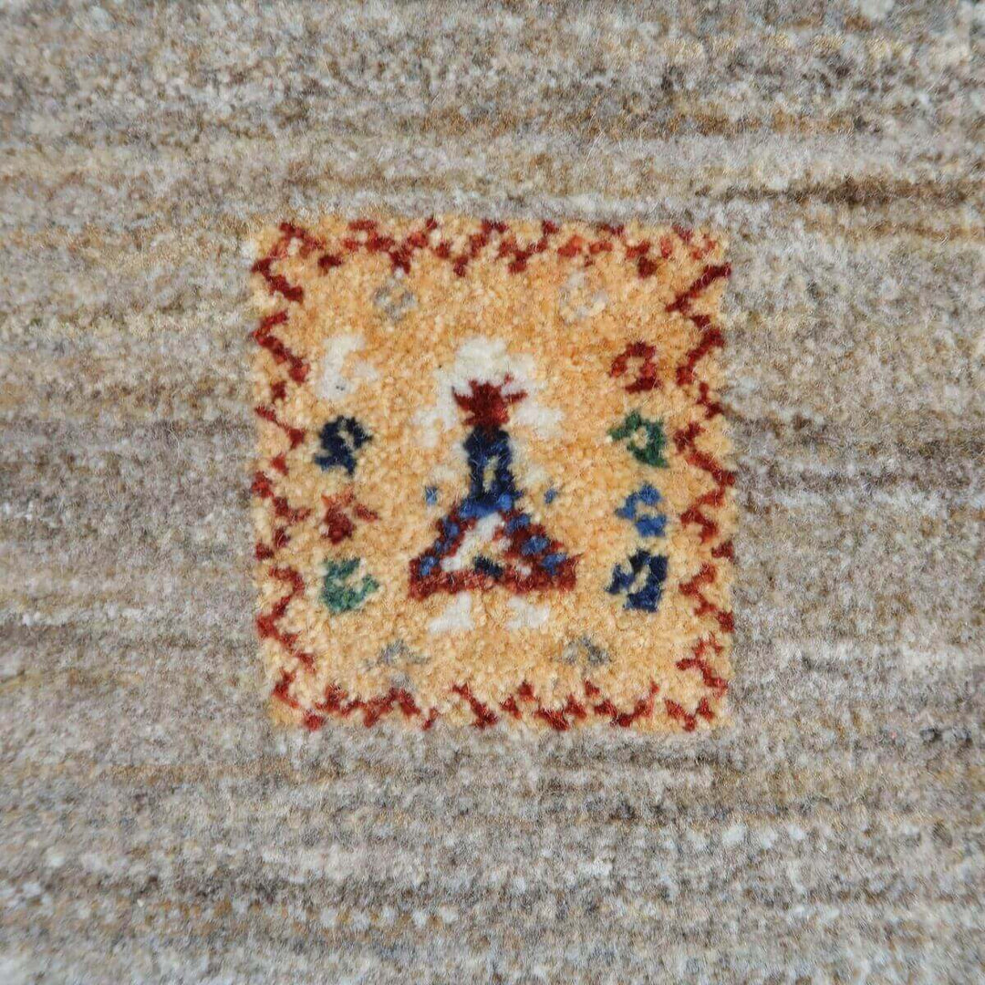 【セミオーダー受付中】  サイズ変更OK　カラー変更OK イラン　シラーズ産　ギャッベ 　（hl-11124）