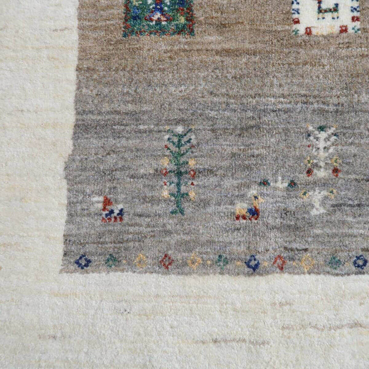 【セミオーダー受付中】  サイズ変更OK　カラー変更OK イラン　シラーズ産　ギャッベ 　（hl-11124）